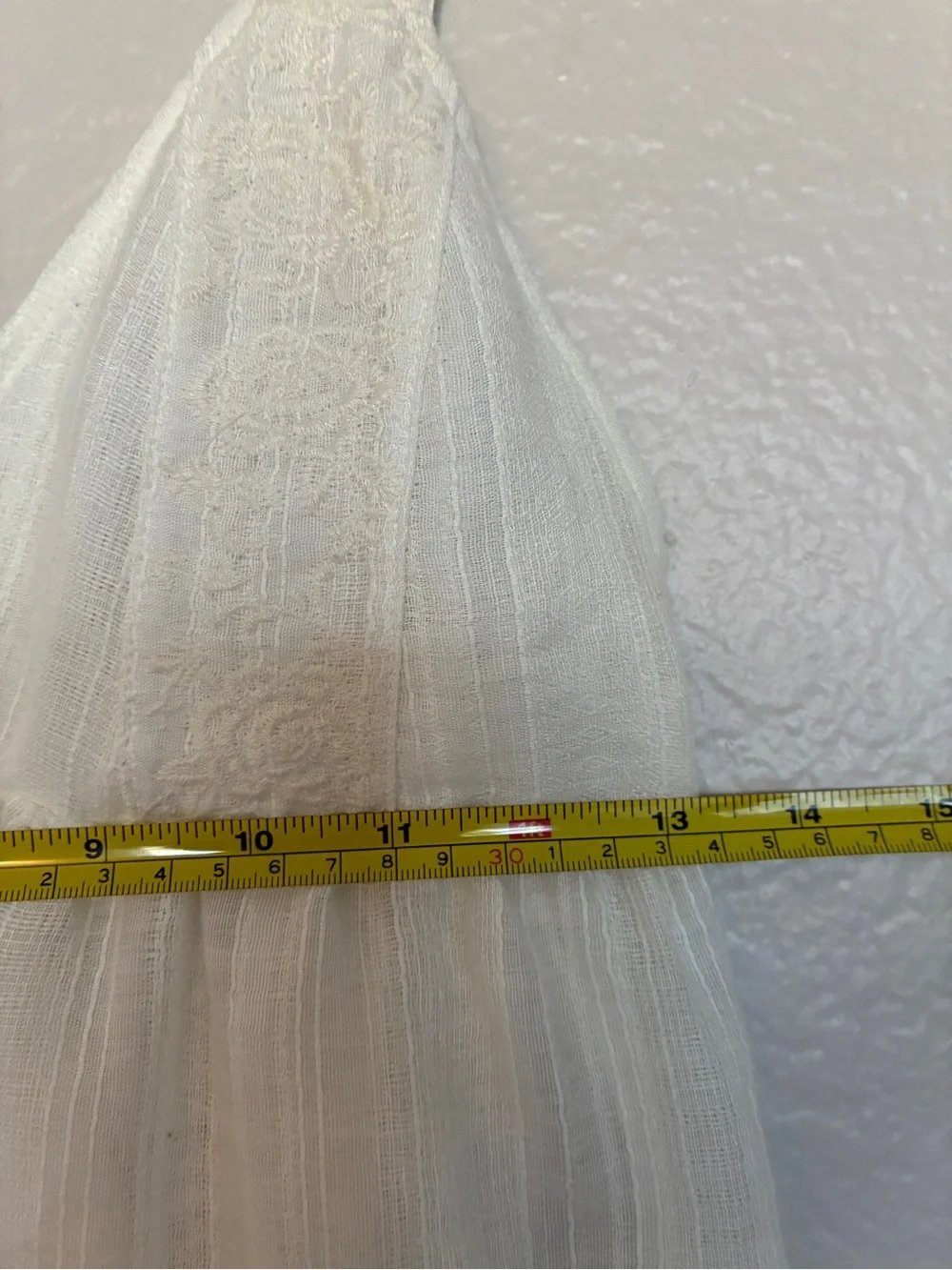 Xhilaration lightweight ivory